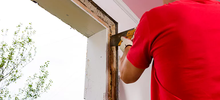 Residential Accordion Door Repair in Riviera Beach, FL