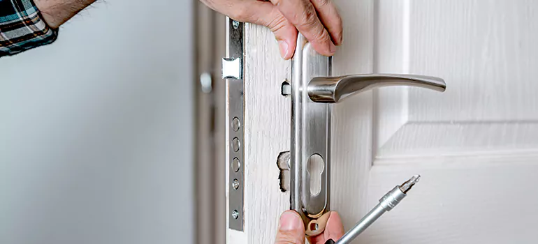 Front Door Knob Repair in Riviera Beach, FL