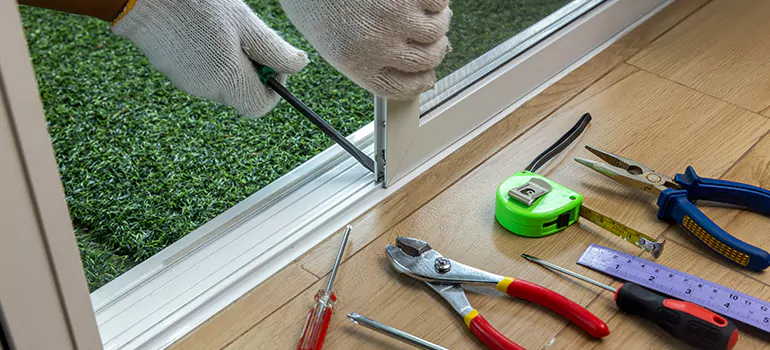 Window Hinge Repair in Riviera Beach, FL